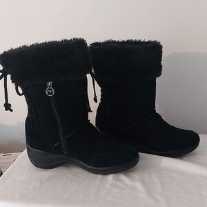 NWOT Anne Klein Fur-Trimmed Suede Boots
